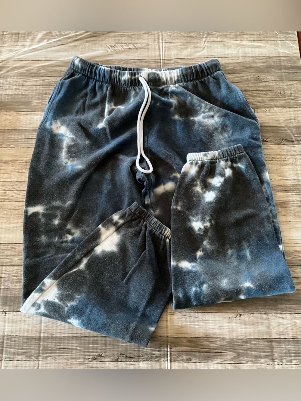 COLSIE WOMENS TIE-DYE SWEATPANTS